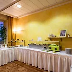 Goldflair Am Rathaus Hotel