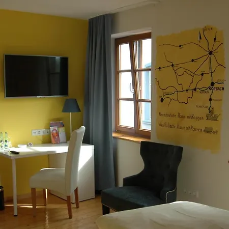 Goldflair Am Rathaus