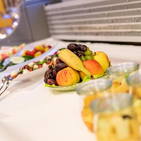 Goldflair Am Rathaus Hotell 3*