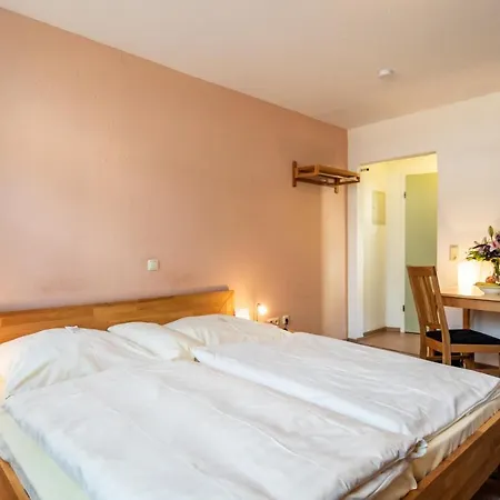 Goldflair Am Rathaus Hotell 3*