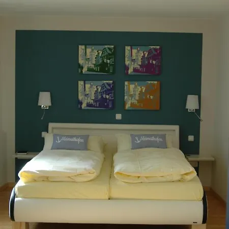 Goldflair Am Rathaus Hotell 3*