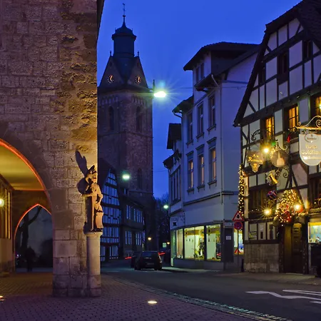 Hotell Goldflair Am Rathaus 3*