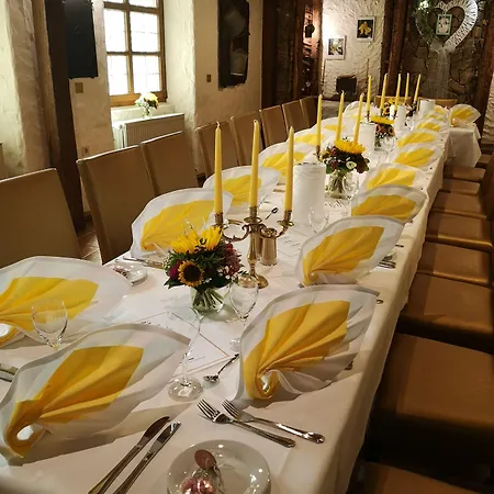 Goldflair Am Rathaus 3*