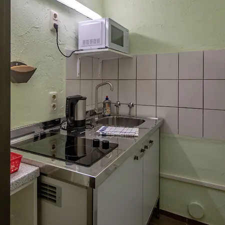 Hotel Goldflair Am Rathaus 3*
