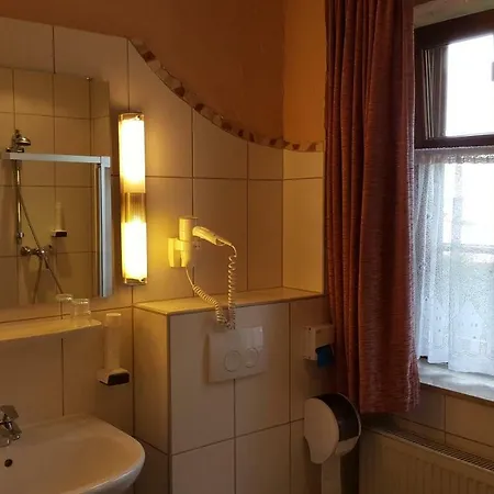 Hotell Goldflair Am Rathaus