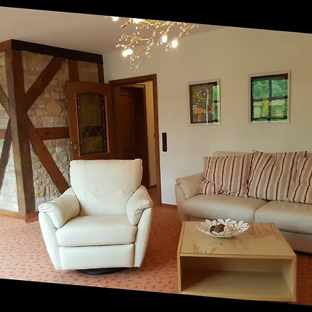 Hotell Goldflair Am Rathaus 3*