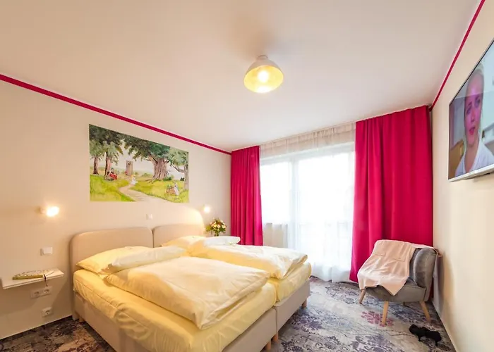 Goldflair Am Rathaus 3*