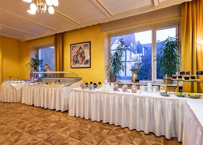 Hotel Goldflair Am Rathaus 3*