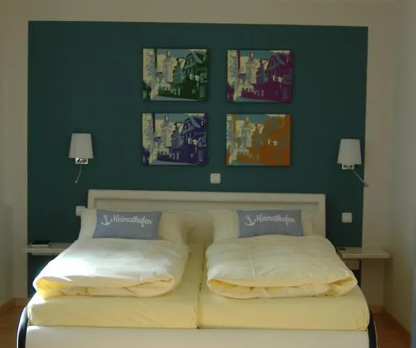 Goldflair Am Rathaus Hotel 3*