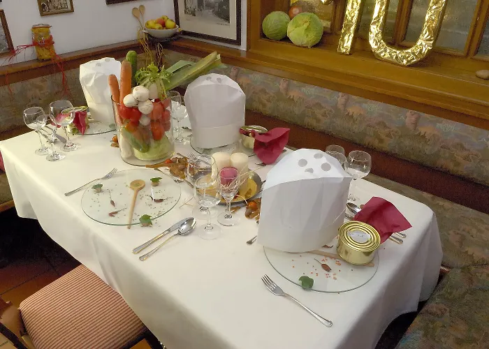 Goldflair Am Rathaus