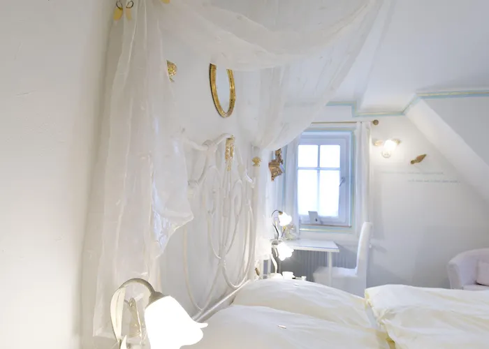 Goldflair Am Rathaus Korbach