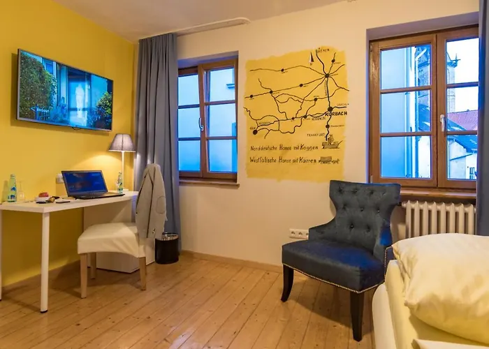 Goldflair Am Rathaus Hotel 3*