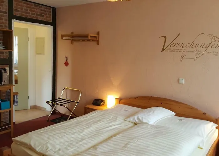 Goldflair Am Rathaus Hotel